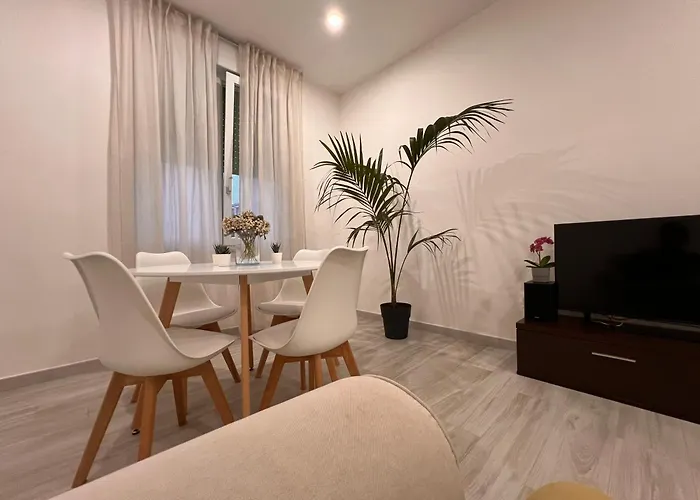 Simo And Manu\'S Little Home